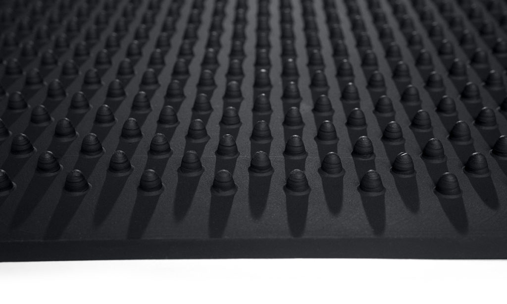 ILGA-paraspruzzi-in-gomma-su-misura-2